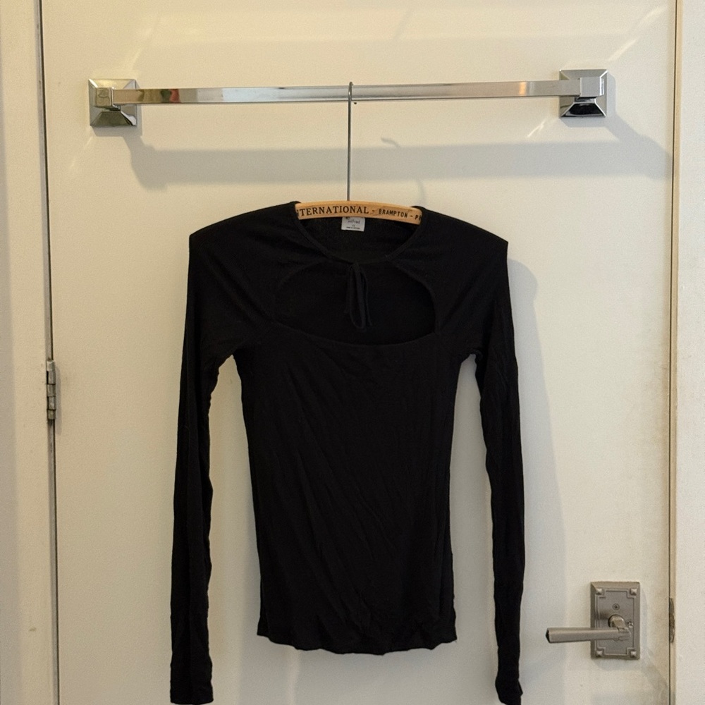 Wilfred Black Long Sleeve Top